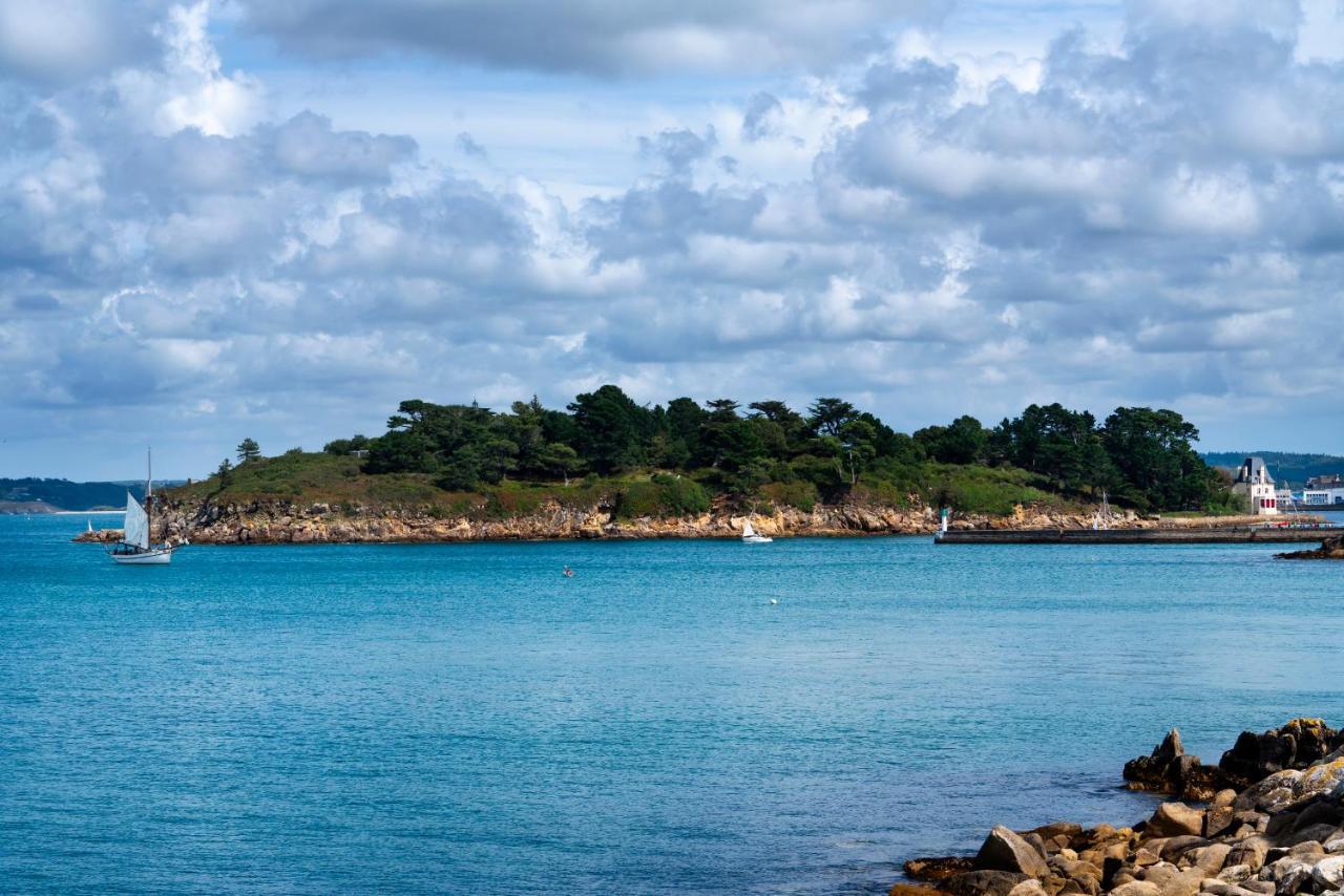 Hotel Valdys Thalasso & Spa - La Baie Douarnenez Exterior photo
